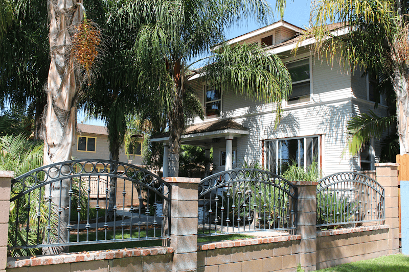 His House 9th Street
